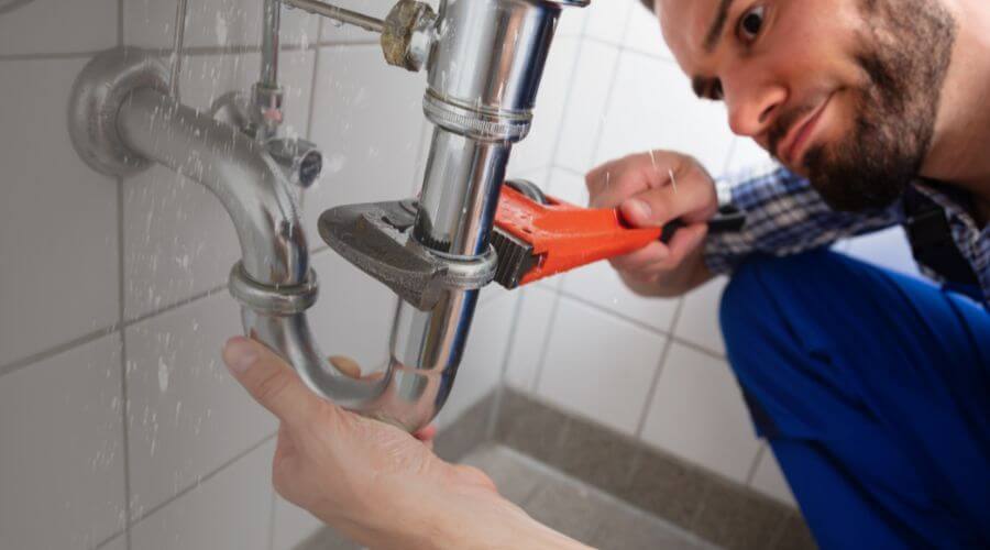 Professional water heater repair in Chandlerville, IL